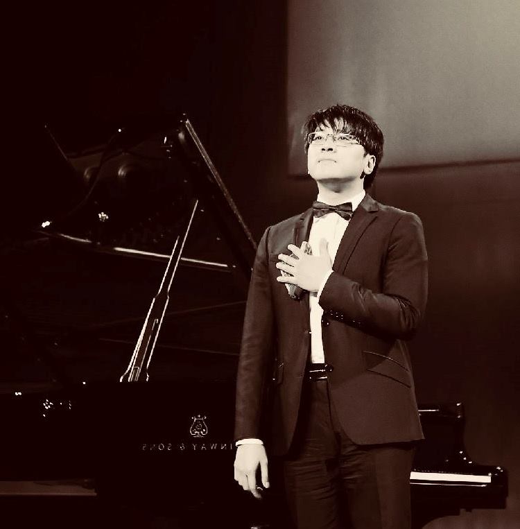 Nghệ sĩ dương cầm Lưu Hồng Quang: TỰ HÀO KHI NHÌN VỀ TỔ QUỐC!